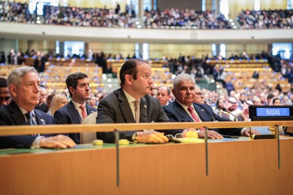 Mulino participa de la apertura del debate de la ONU.