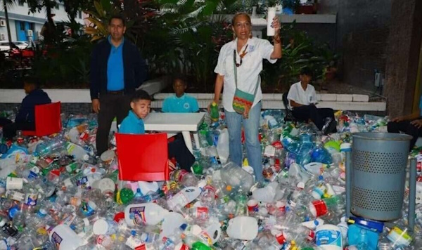 La Alcaldía de Panamá anunció una convocatoria para el ‘Eco Concurso de Reciclaje’ dirigido a estudiantes de escuelas, bandas musicales y academias que participarán las rutas de los desfiles patrios que recorrerá la Vía España los días 3 y 4 de noviembre.