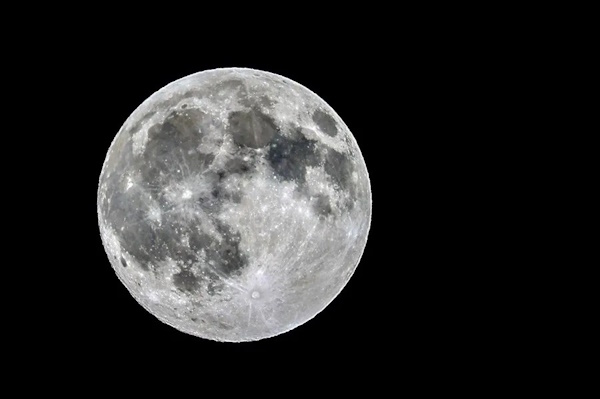 China aseguró que los preparativos para su programa de exploración lunar tripulada avanzan con normalidad y reafirmó su objetivo de realizar un alunizaje con astronautas antes de 2030.