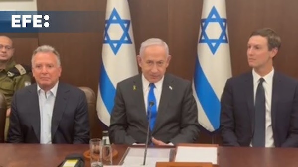 El Gobierno de Israel, reunido con el primer ministro, Benjamín Netanyahu, aprobó el acuerdo inicial de paz con Hamás, que conlleva la liberación de todos los rehenes israelíes, un alto el fuego y la retirada parcial de Gaza del Ejército de Israel.