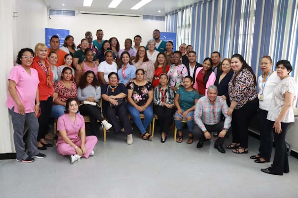 El IPHE realiza acto de clausura del proyecto inclusivo “Hogar y Familia”, en donde se capacitó a más de 4,000 padres y cuidadores de niñas y niños con discapacidad a nivel nacional.