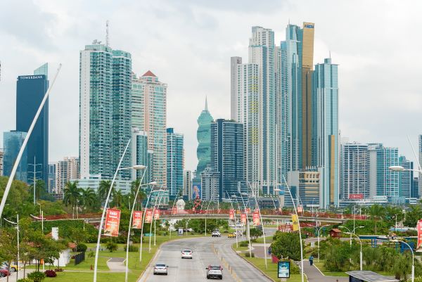 Panamá mantiene crecimiento económico.