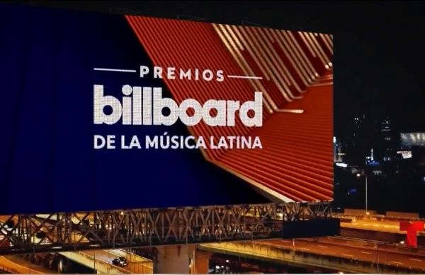 Panamá podría organizar los premios Billboard.
