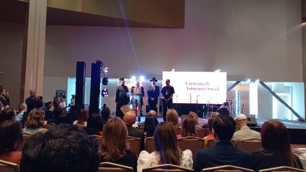 Caravana de Asistencia Social recauda fondos para obras sociales en Panamá.