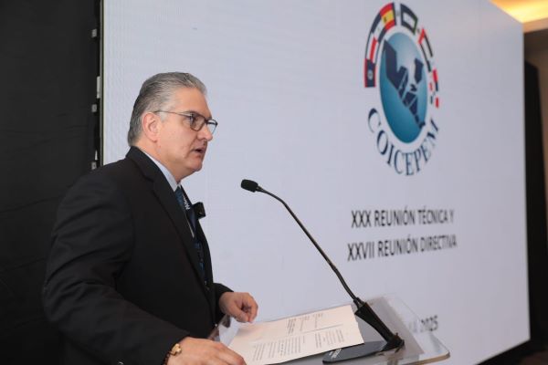 Ministro de Obras Públicas inaugura reunión de organismos de inteligencia.