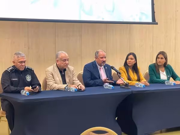 Se unen para combatir la violencia en Colón y San Miguelito.