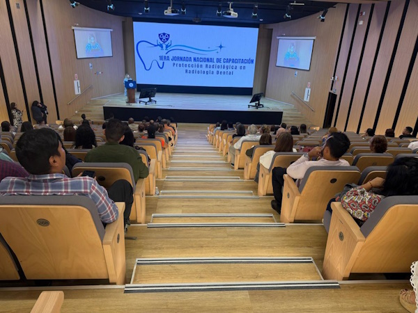 El MINSA de Panamá en colaboración con el OIEA y el comité organizador, inauguró la Primera Jornada Nacional de Capacitación en Protección Radiológica en Radiología Dental, evento que reúne a profesionales de la odontología de todo el país.