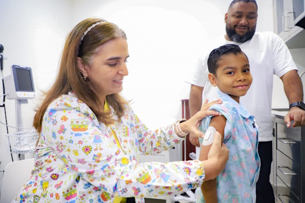 La CSS de Panamá se situó a la vanguardia en el tratamiento de la diabetes infantil, al adoptar en el Hospital Pediátrico de Alta Complejidad de la Ciudad de la Salud, el moderno programa de sensores en niños con diabetes tipo 1 o tipo 2, con la intención de monitorear los niveles de azúcar.