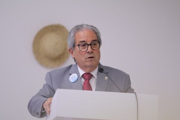 Panamá conmemora el Día Internacional contra la Neumonía promoviendo la vacunación como principal herramienta de prevención en niños y adultos mayores.