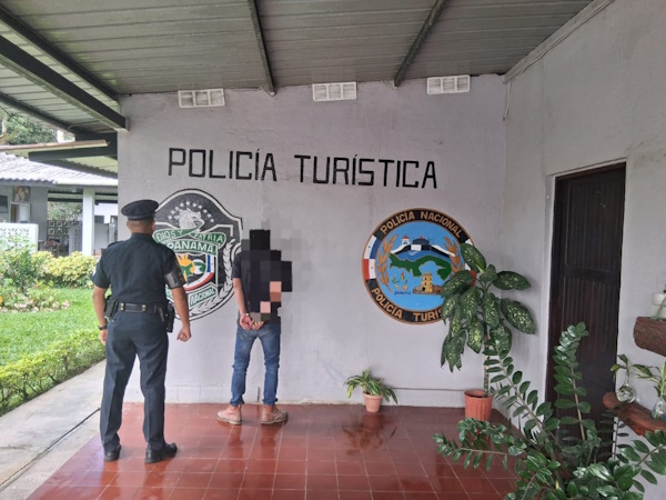 Policía de Panamá, en el marco del Plan Firmeza, aprehende a 646 personas por diversos delitos y decomisa 181 paquetes de droga en todo el país.