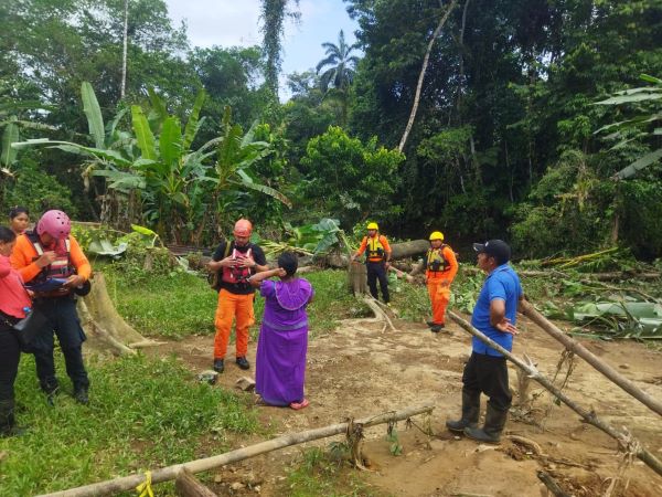 Empieza a llegar ayuda a damnificados de Nuevo Sinai.