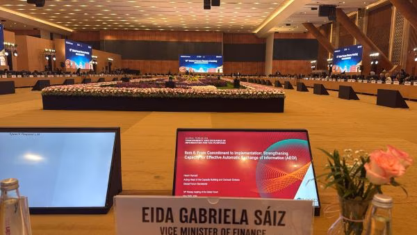 Panamá suscribió los acuerdos CARF MCAA y la adenda del CRS para ampliar el intercambio automático de información tributaria.