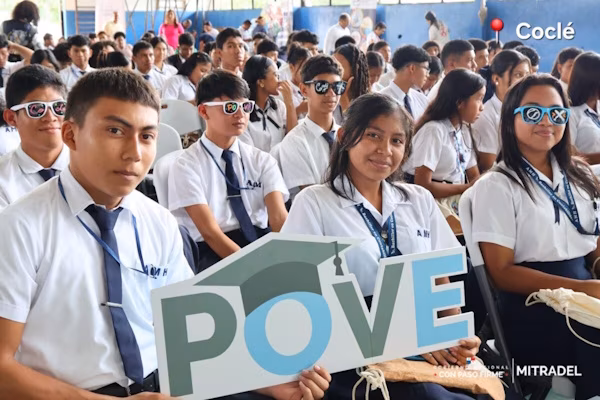 El POVE del MITRADEL de Panamá, durante el 2025, impactó a un total de 7,065 jóvenes de los niveles de premedia y media de distintos centros educativos de todo el país, con el fin de facilitarles información oportuna respecto a las tendencias actuales del mercado laboral.