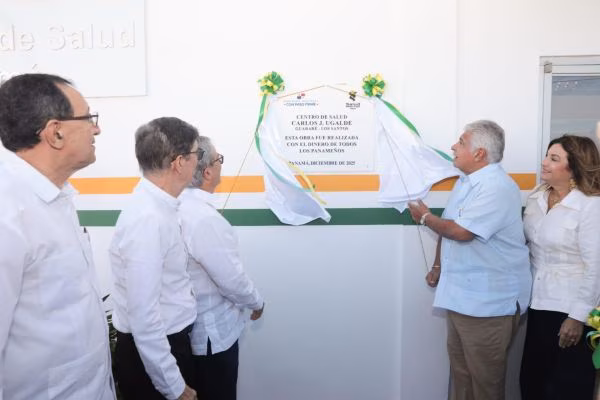 La apertura del Centro de Salud Carlos J. Ugalde representa un avance significativo en la cobertura sanitaria de Guararé, mejorando la atención de urgencias y servicios médicos especializados. La comunidad ahora cuenta con acceso local a servicios que antes requerían largos traslados, impactando directamente la calidad de vida de miles de familias de la región.