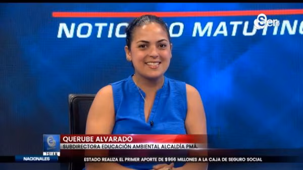 Visitantes del Jardín Botánico Summit ingresan con envases reutilizables tras la prohibición de plásticos en áreas protegidas.