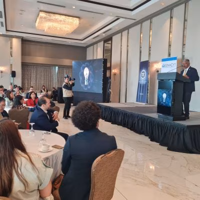 Anuncian beneficiados con premio de innovación.