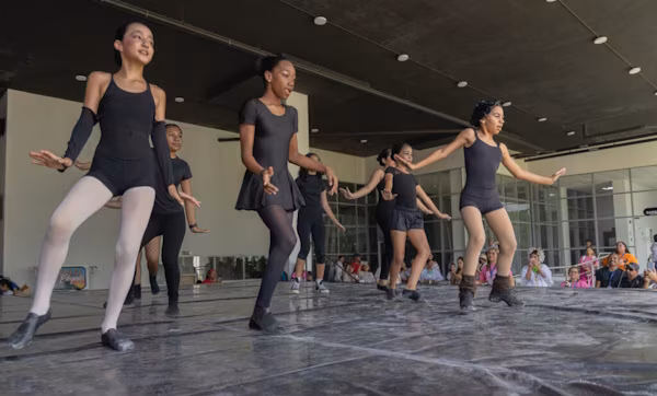 Tras récord de inscripciones en Colón y Panamá, inician Cursos de Verano “Vibra Panamá 2026”, a partir del 12 de enero al 11 de febrero de 2026.