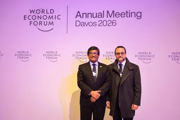 Panamá y Ecuador dieron un paso significativo para profundizar su relación económica y comercial, tras el reciente encuentro sostenido entre el ministro de Comercio e Industrias de Panamá, Julio Moltó, y el ministro ecuatoriano de Producción, Comercio Exterior e Inversiones, Luis Alberto Jaramillo, con ocasión del Foro Económico Mundial de Davos.