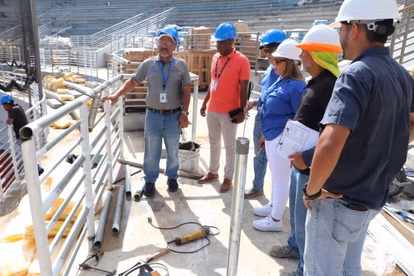 revisan las rampas de acceso.