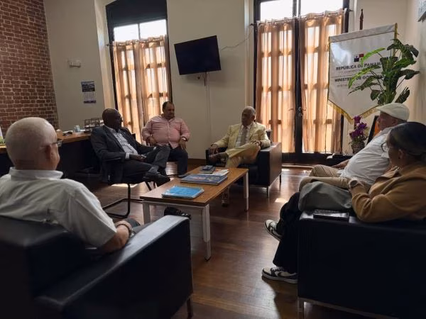 Autoridades coordinan acciones para evitar accidentes.