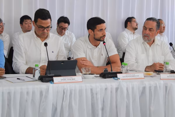 La Autoridad de Aduanas de Panamá (ANA), presentó ante la 5ta. Sesión Ordinaria del Gabinete Logístico, los avances alcanzados en la construcción de los Proyectos de Paso Canoas, Río Sereno y Guabito pertenecientes al Programa de Integración Logística Aduanera (PILA), que se desarrollan en el sector fronterizo de Panamá con Costa Rica.