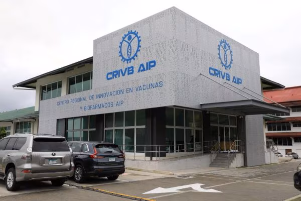 Panamá como centro de producción de vacunas.
