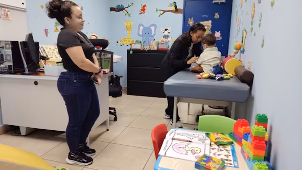 Al paso que crece la población, aumenta la incidencia de niños con problemas de neurodesarrollo, tal como la necesidad de personal especializado e instalaciones adecuadas para atenderlos.