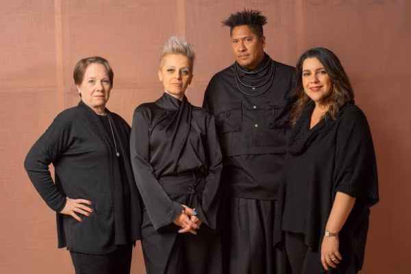 Artistas panameños que participarán de la bienal.