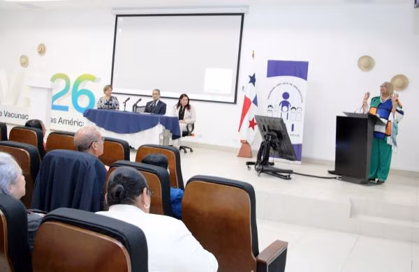 Refuerzan jornada de vacunación.