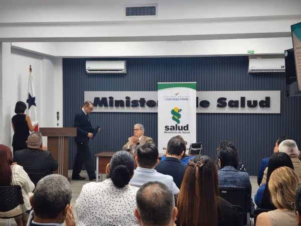 Regulan uso de cannabis medicinal.