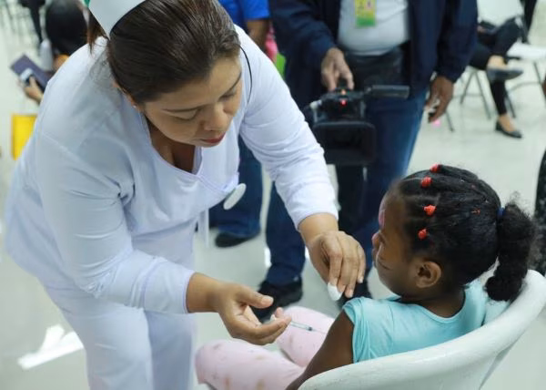 La vacunación de la infancia es prioridad.