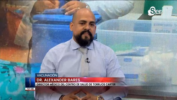 El Ministerio de Salud (Minsa) mantiene la jornada de vacunación contra la influenza en centros de salud del país, como parte de las acciones para prevenir complicaciones asociadas a este virus de alta transmisión. Durante la edición matutina de Sertv Noticias, el director médico del Centro de Salud de Torrijos Carter, doctor Alexander Baré-Díaz, explica que la influenza genera brotes anuales y puede provocar complicaciones, por lo que la vacunación es una medida clave de prevención.