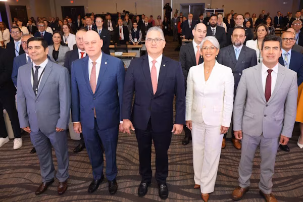 El ministro de la Presidencia, Juan Carlos Orillac, dio la bienvenida a delegaciones de unos 30 países de las Américas que se encuentran en Panamá durante la 48.ª Reunión del Comité Consultivo Permanente I de la Comisión Interamericana de Telecomunicaciones de la Organización de los Estados Americanos.