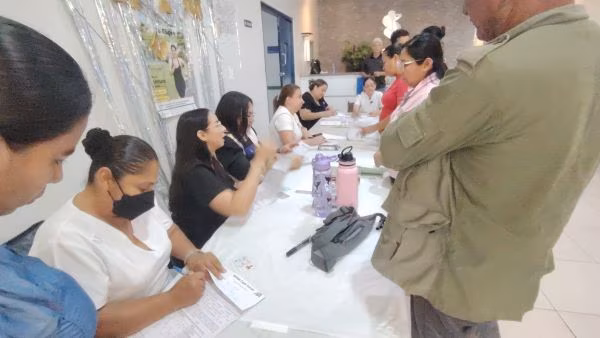 Muchas personas acudieron al llamado.