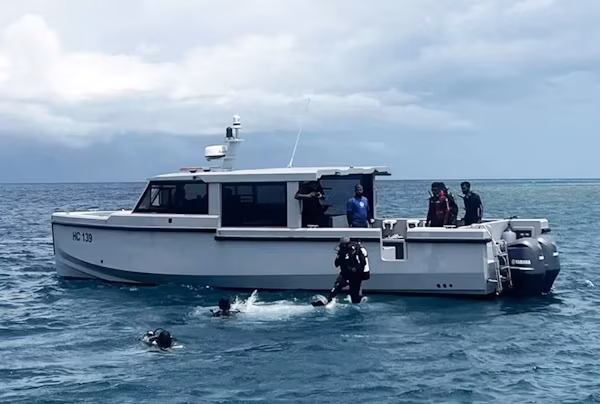 Malé (EFE).- El operativo internacional de rescate en Maldivas concluyó este miércoles, con la recuperación de los dos últimos cadáveres de los buzos italianos que permanecían atrapados en una cueva submarina del archipiélago.
