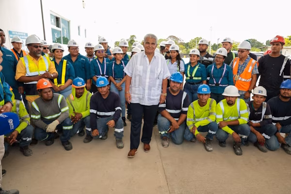 El presidente de la República de Panamá, José Raúl Mulino, visitó este miércoles la construcción del nuevo Hospital de Metetí, en la provincia de Darién, una obra más, que está siendo rescatada de la desidia de administraciones anteriores.