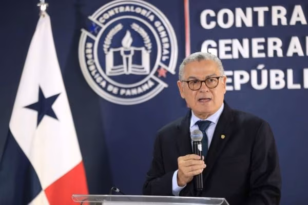 Contralor anuncia Reunión con directivos de UNACHI.