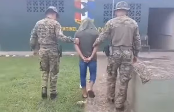 El detenido se entrego a las autoridades.