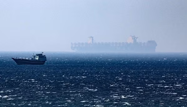 Évian (Francia) (EFE).- El presidente estadounidense, Donald Trump, afirmó este lunes que ya hay barcos, muchos de ellos cargados de petróleo, que están empezando a salir del estrecho de Ormuz.