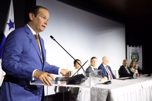 El canciller de la República inaugura este congreso.