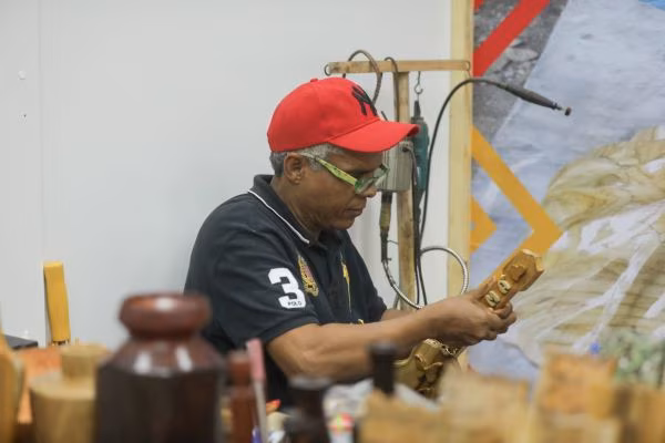 Muestras artesanales de todo tipo.