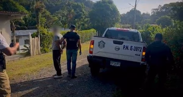 4 personas fueron detenidas por este caso.