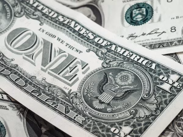 Décimo ayuda a dinamizar la economía.