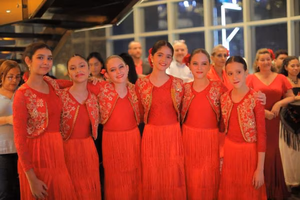 6 de septiembre gala de apertura del festival de flamenco.