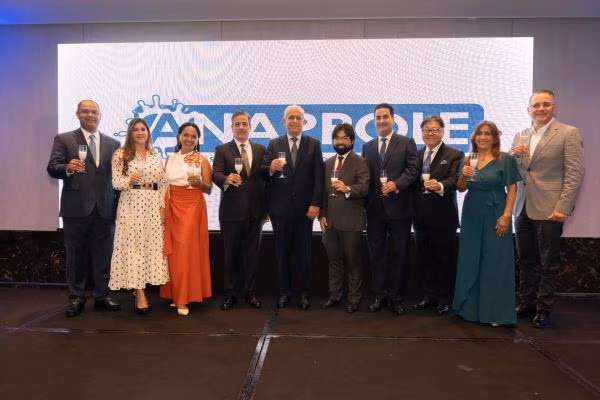 Ricardo A. Pérez G. asumió la presidencia de la Asociación Nacional de Procesadores de Leche de Panamá (ANAPROLE).