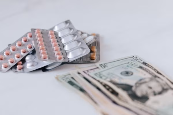 medicamentos no cuentan con registro sanitario.
