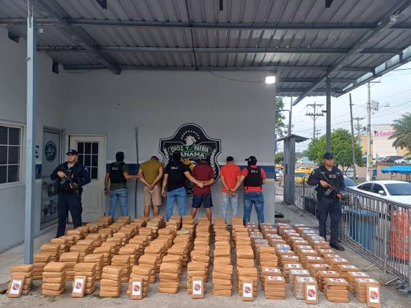 La operación fue denominada Centauro.