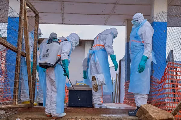 Nairobi (EFE).- El Gobierno de la República Democrática del Congo (RDC) elevó este lunes a 1.657 el número de muertos y a 3.748 los casos confirmados de ébola por el brote declarado en el este del país el pasado 15 de mayo. La tasa de letalidad se sitúa actualmente en el 44,2 %, según el último boletín publicado por el Ministerio de Comunicación congoleño, con datos recopilados hasta el 1 de agosto.