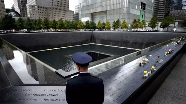 Washington (EFE).- Un juez militar determinó este miércoles que el juicio por los ataques terroristas del 11 de septiembre de 2001 contra Jalid Sheij Mohamed, autoproclamado “cerebro” de los atentados, y otros tres acusados más comenzará el 5 de junio de 2028, informó Axios.