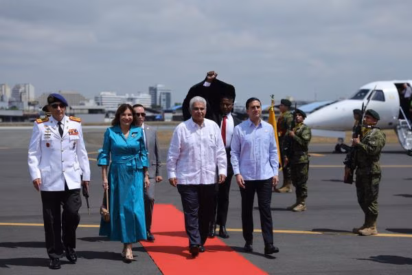 Buscan fortalecer cooperación con Ecuador.